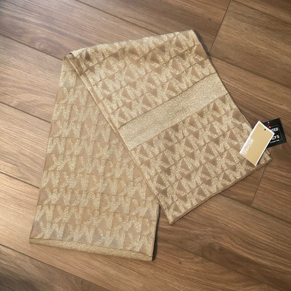 NWT Gold Michael Kors Scarf